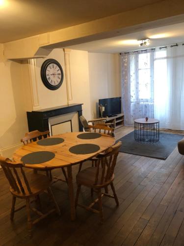 Appartement centre ville Langres