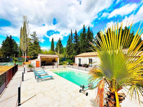 Villa climatisée avec piscine chauffée