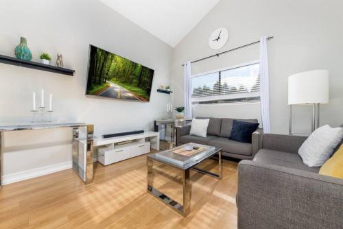 Auburn River Home - image 10