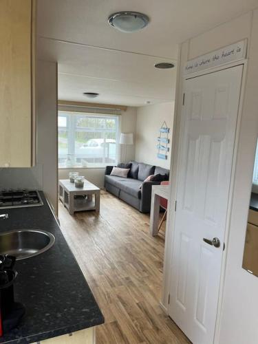 Chalet + tiny house nabij strand, Petten (foto 10)