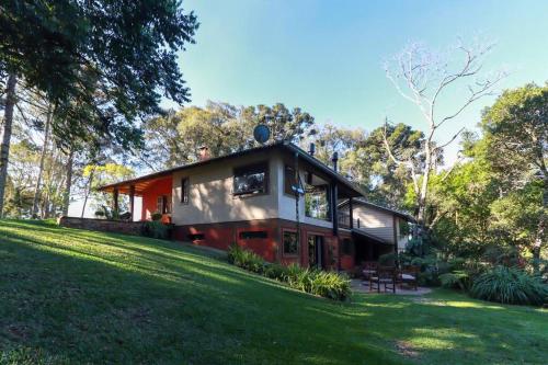 WolfsHaus: Sossego junto a natureza a 30km de Ctba