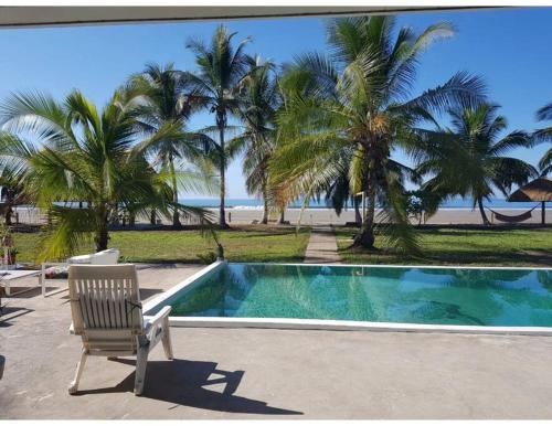 Casa Carey Lajas Pty Exclusive Beachfront Villa