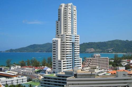 Iconic Patong Tower - full sea view apartment