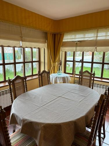 Casa Rural El Gerbal in Villahoz