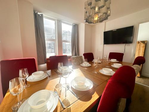 Stay In Tooting, London (photo 2)