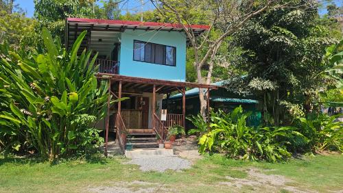 Bamboo River House and Hotel