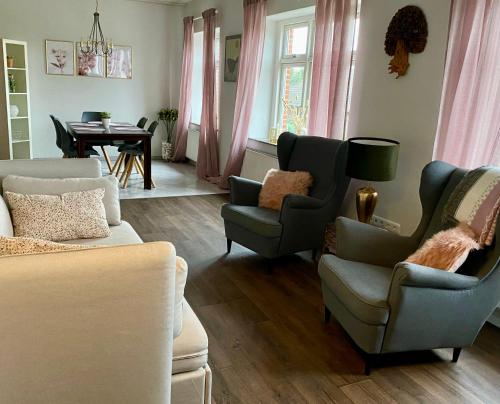 Schöne Ferienwohnung (Schone Ferienwohnung) in อิทเซเฮอ