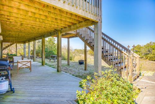 Buxton Apt with Pool Access and Pamlico Sound Views