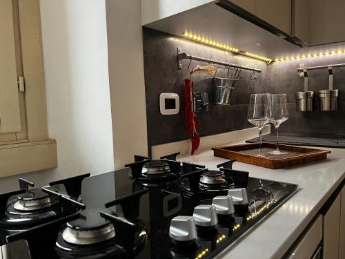 Colosseo Luxury Suite, Rome (photo 8)