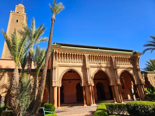 Riad yazuinaa 4