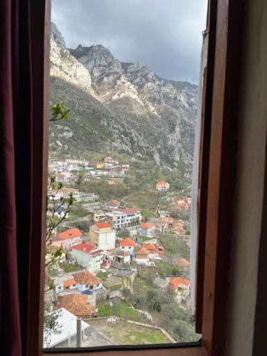 ROOMS EMILIANO Castle of Kruja