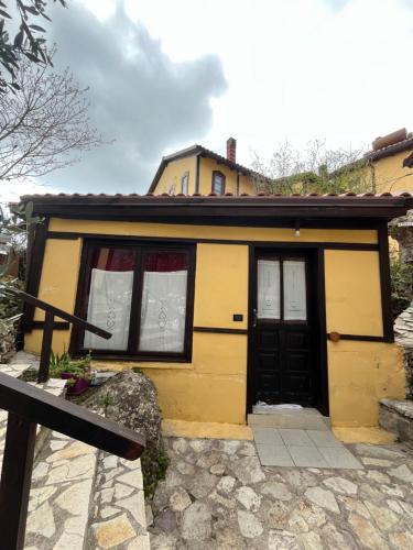 ROOMS EMILIANO Castle of Kruja