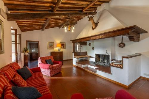 Villa Palazzo Bello con piscina e AC - Cetona in Четона