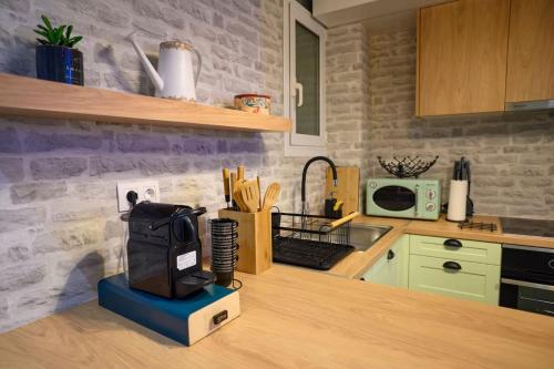 Hidden Garden of Kallithea Hidden Garden of Kallithea