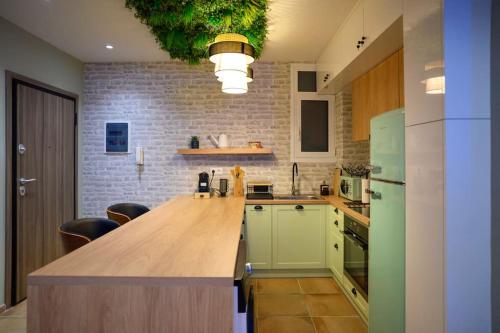 Hidden Garden of Kallithea Hidden Garden of Kallithea