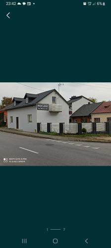 Noclegi Pokoje Do Wynajęcia - Apartment - Ożarów