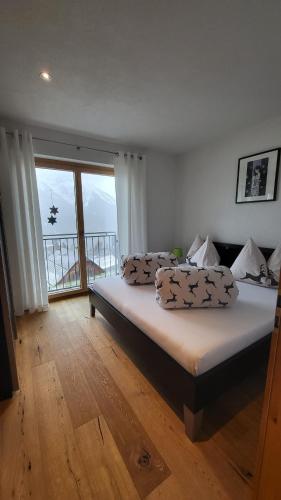 Chasa Scandella - Apartment Carl - image 12