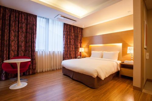 hotel photo