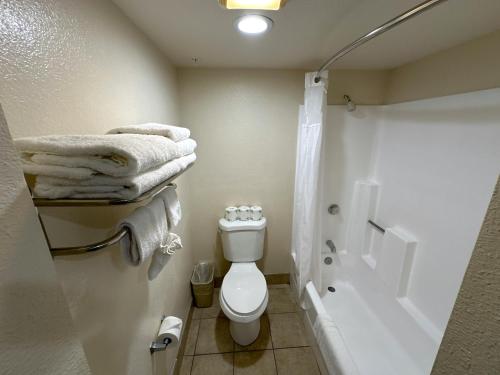 Vista Inn - image 10
