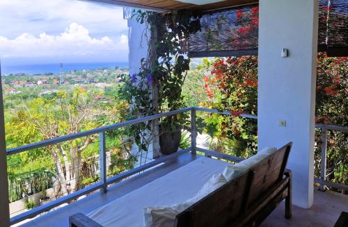Three-Bedroom Villa with Sea View image 10