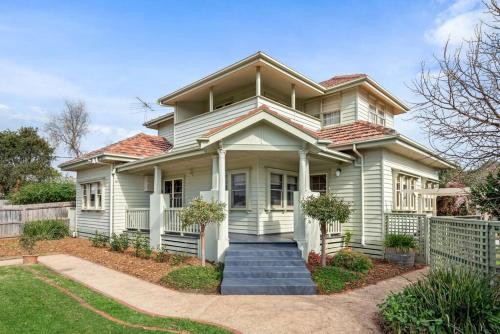 Step back in time in the perfect family escape, Portarlington