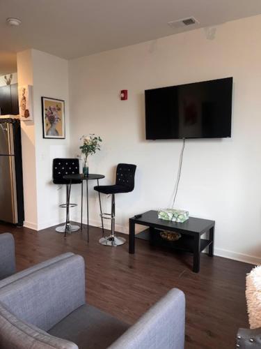 Stylish Studio w/Patio by Italian Market in Philadelphia, USA