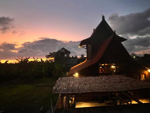 View, Di Kubu YR near Zappaz Bar & Restaurant