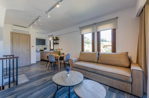Penelope Luxury Suites