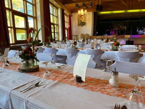 餐廳, 阿爾特維特酒店 (Hotel Gasthof Alter Wirt) in 法爾先特