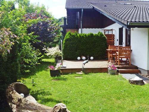 Ferienwohnung Bergblick in Anraff, Deutschland
