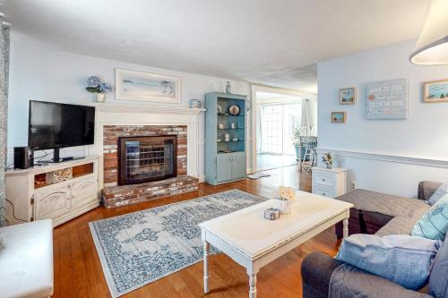 The Brick Chimney Cottage in Sandwich, USA