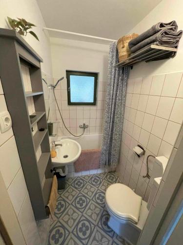 Vannas istaba, Kispatak Erdei Ház (Kispatak Erdei Haz) in Verocemarosa