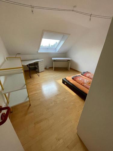 Schönes Dachapartment - ideal für Dienstreisen - Apartment - Gütersloh