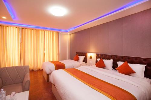 Deluxe Triple Room image 5