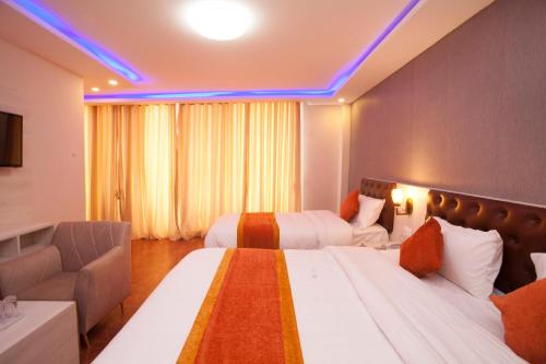 Deluxe Triple Room image 4