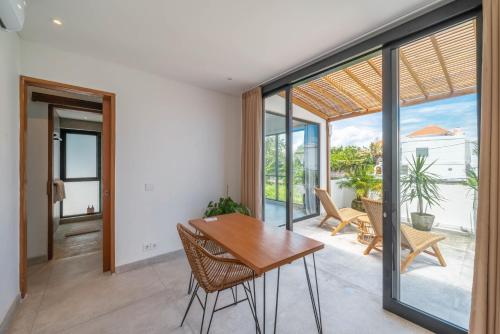 Two-Bedroom Villa image 10