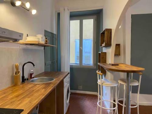 Appartement • centre historique Grasse