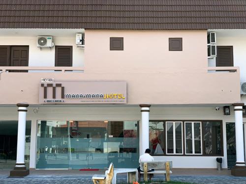 Mana Mana Hotel • Melaka • - 입구