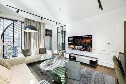The Signature Burj Khalifa View Residence with Terrace, Dubaï (photo 7)