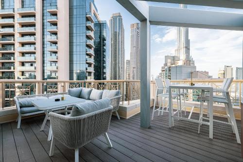 The Signature Burj Khalifa View Residence with Terrace, Dubaï (photo 4)