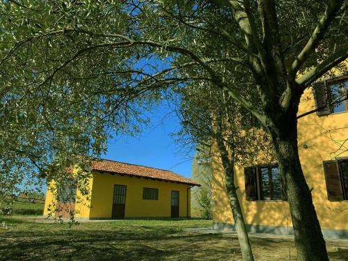 Villa panoramica sulle colline del Monferrato