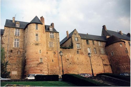 Maison de campagne à la ville