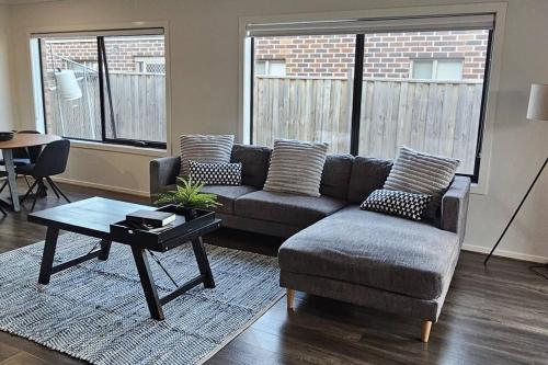 Spacious home in WeirViews