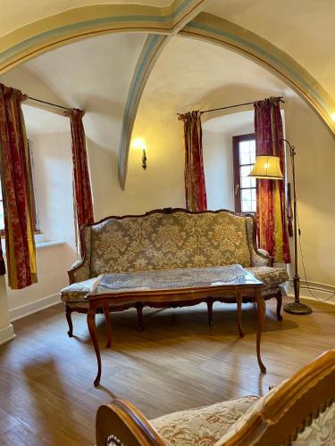 Hotel Schloss Zell – Zell (Mosel)