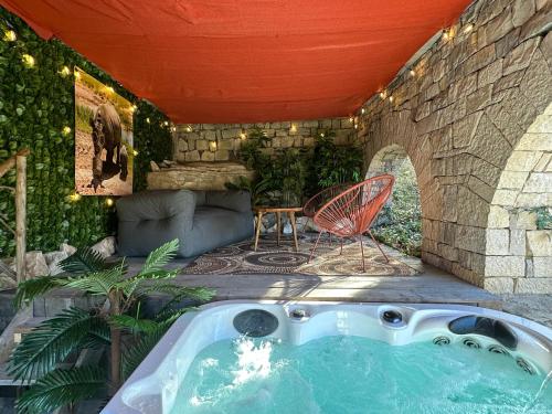 La Terrasse ,jaccuzi et entree privee - Accommodation - Saint-Auban-sur-lʼOuvèze