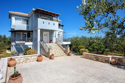 Villa Lianolia gîte à louer Fayiás