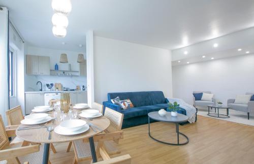Majestic & Idyllic Parisian Flat - Champs-Elysées 3
