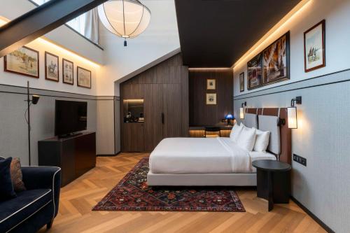 Radisson Collection Hotel, Palazzo Touring Club Milan