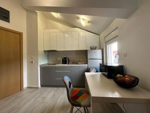 Apartments Lemar - image 2