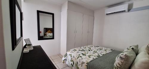 Don't -Leaf- Don't -Leaf-